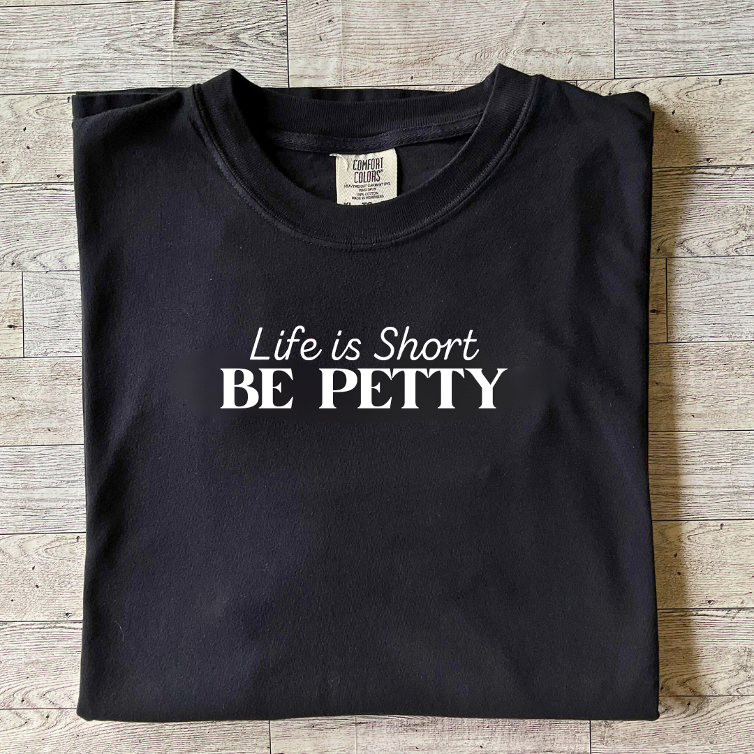 Petty Leigh Be – Tee Southern