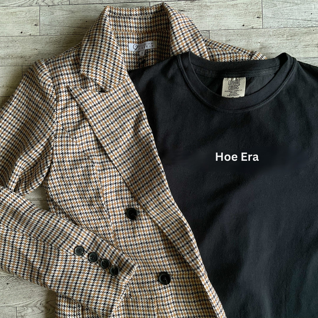 Hoe Era Tee